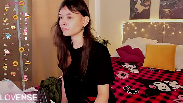 Emily Strikeee online show from 02-26-26, 04:34