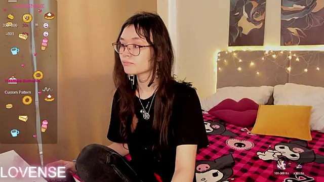 Emily Strikeee online show from 02-25-26, 04:12