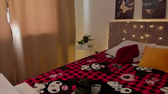 Emily Strikeee online show from 05-12-26, 02:08