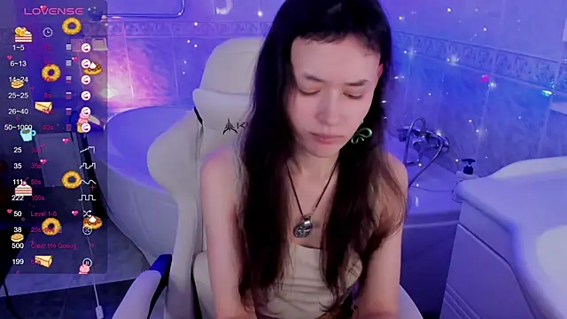 Emily Strikeee online show from 09-18-25, 09:56