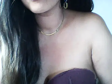 layanah12 online show from 03-04-26, 12:35