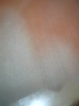 Snapshot of Negrocomedo chatting on 10-11-25, 12:33 Negrocomedo online show from 10-11-25, 12:33