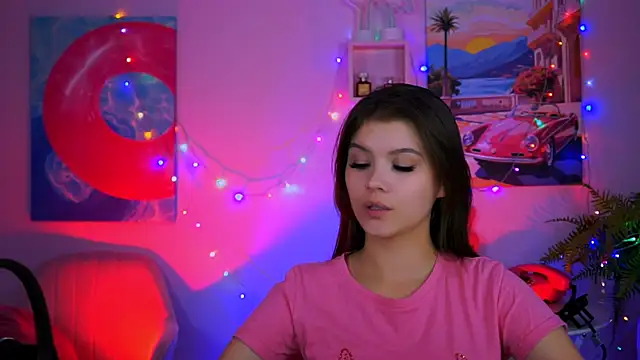 EvaThopson online show from 11-25-25, 10:59