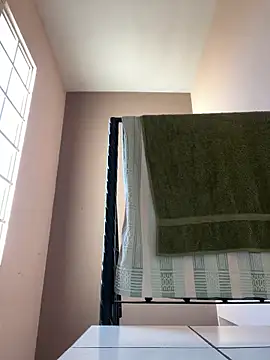 Hxnsovrgon online show from 02-24-25, 03:42