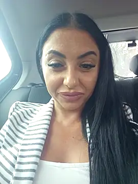 JoAnneSweet online show from 04-14-26, 01:27