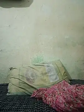 Snapshot of pikubaby chatting on 05-15-26, 07:34 pikubaby online show from 05-15-26, 07:34