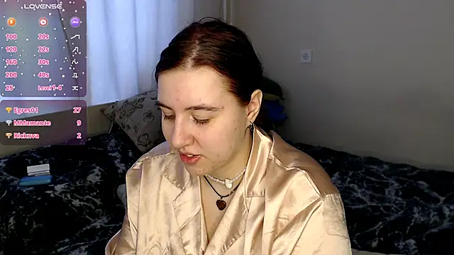 Snapshot of BettyandRich_ chatting on 03-13-25, 12:13 BettyandRich online show from 03-13-25, 12:13