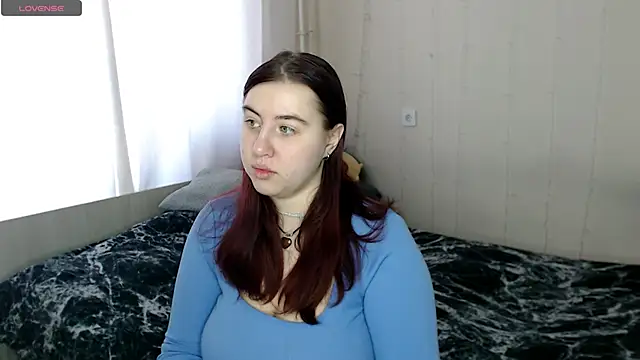 Snapshot of BettyandRich_ chatting on 02-20-25, 07:12 BettyandRich online show from 02-20-25, 07:12