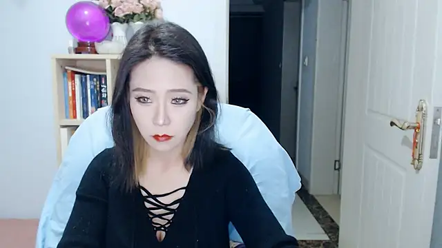 SuSushi728 online show from 05-07-26, 03:15