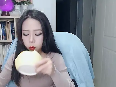 SuSushi728 online show from 01-09-26, 03:30