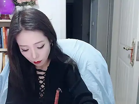 Snapshot of SuSushi728 chatting on 01-17-26, 04:10 SuSushi728 online show from 01-17-26, 04:10