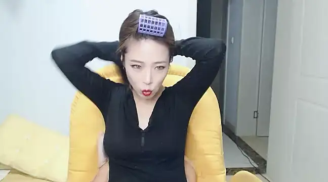 SuSushi728 online show from 03-15-25, 03:59