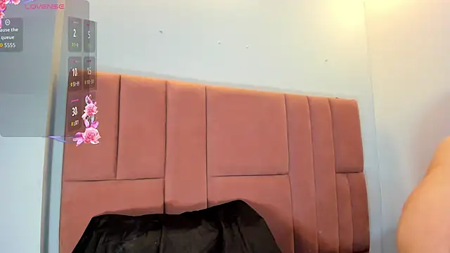 JennieRosse online show from 06-15-26, 01:33