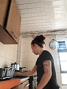 Tefannyy  online show from 09-28-25, 02:35