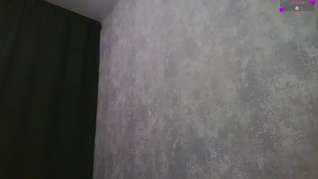 HolySinner83 online show from 06-12-26, 05:21