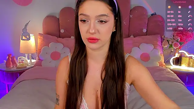 GiaCale online show from 02-02-26, 01:32