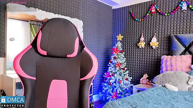 SolBeaumont1 online show from 12-01-25, 07:04