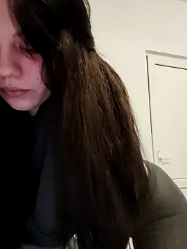 leeya lee online show from 01-26-25, 06:48