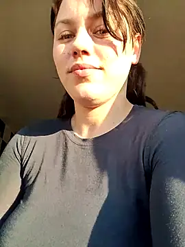 leeya lee online show from 03-18-25, 04:51