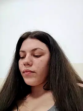 leeya lee online show from 02-04-25, 04:48