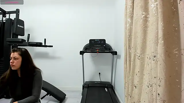 leeya lee online show from 11-05-25, 08:34