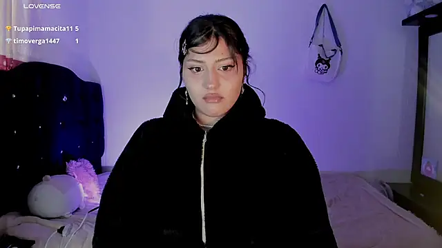 Snapshot of Ju_Kyung chatting on 02-19-25, 01:17 Ju Kyung online show from 02-19-25, 01:17