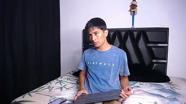 The  Rodriguez online show from 03-12-26, 06:01