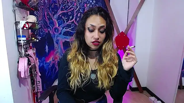 Snapshot of saba_the_courtesan chatting on 10-12-25, 06:48 saba the courtesan online show from 10-12-25, 06:48