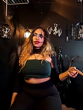Snapshot of saba_the_courtesan chatting on 10-22-25, 06:57 saba the courtesan online show from 10-22-25, 06:57
