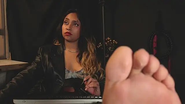 Snapshot of saba_the_courtesan chatting on 02-20-26, 06:26 saba the courtesan online show from 02-20-26, 06:26