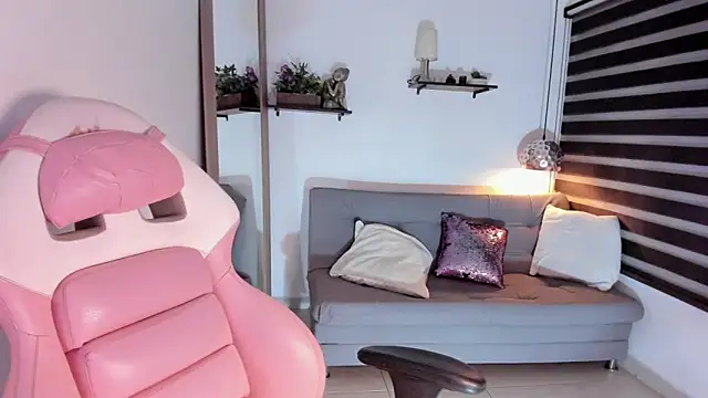 yenny garcia online show from 03-20-26, 06:31