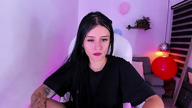 yenny garcia online show from 11-11-25, 06:25