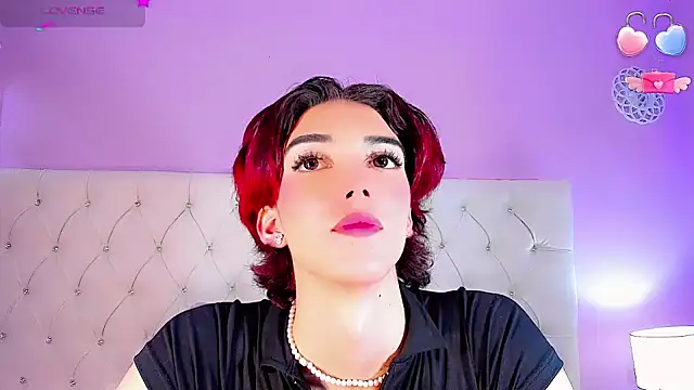 Snapshot of Babyaleja chatting on 03-22-25, 04:04 Babyaleja online show from 03-22-25, 04:04