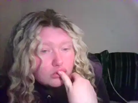 lilah-xo online show from 12-13-24, 12:20