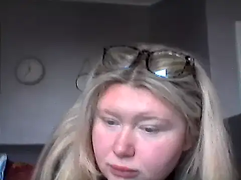 lilah-xo online show from 02-23-25, 10:39