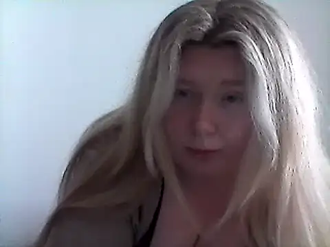 lilah-xo online show from 03-06-25, 04:38