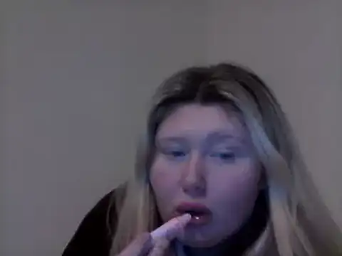 lilah-xo online show from 02-15-25, 09:06