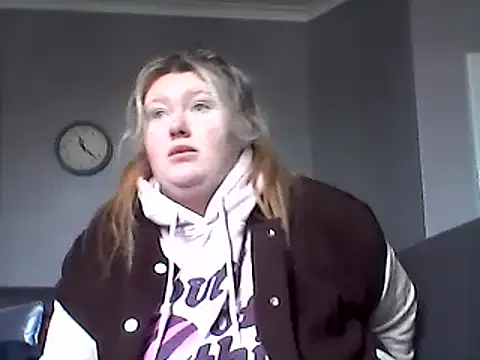 lilah-xo online show from 02-16-25, 01:05