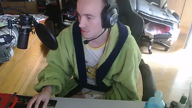 BabyDracoDarkfang online show from 06-02-26, 11:54