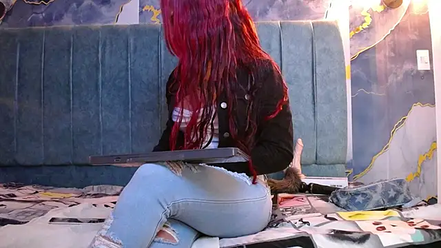 Snapshot of engel_devil chatting on 02-13-26, 12:38 engel devil online show from 02-13-26, 12:38