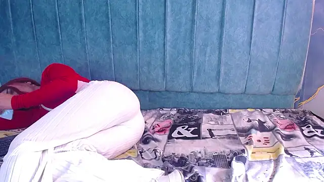 Snapshot of engel_devil chatting on 02-14-26, 03:12 engel devil online show from 02-14-26, 03:12