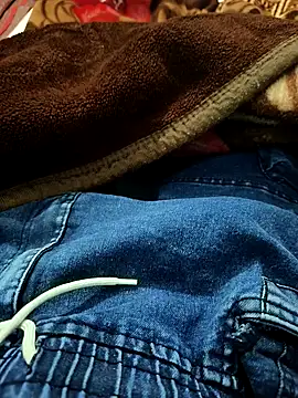 AlamJi07 online show from 12-13-24, 03:32