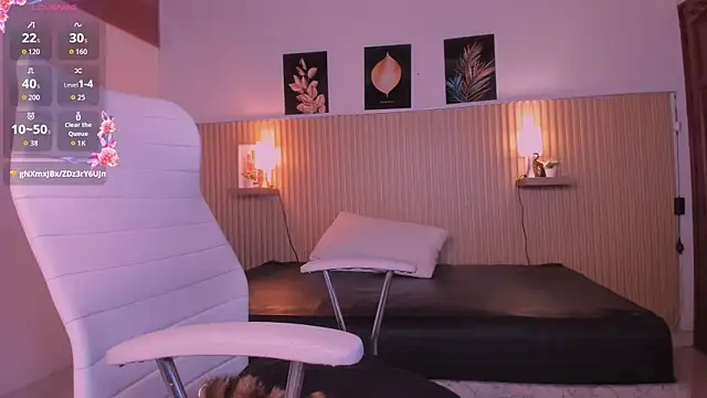 cloe sirena online show from 04-30-26, 08:57