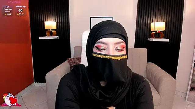 cloe sirena online show from 10-12-25, 02:40