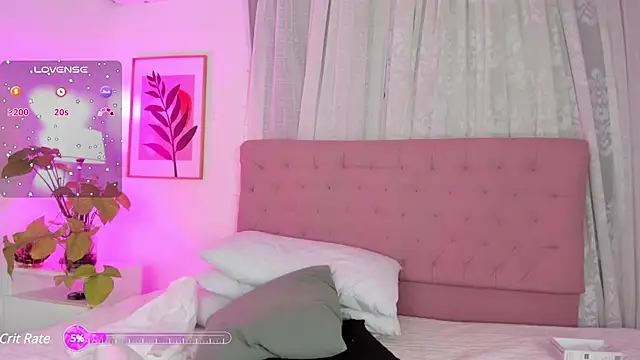 CintiaHaxx online show from 02-26-25, 09:22