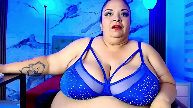 ANAMARIARIOS online show from 04-24-26, 08:00