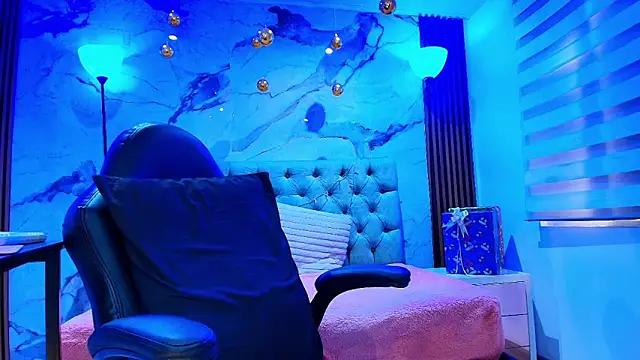 ANAMARIARIOS online show from 01-09-26, 06:04