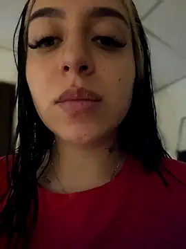 AnnikaMerliahh  online show from 11-06-25, 10:14