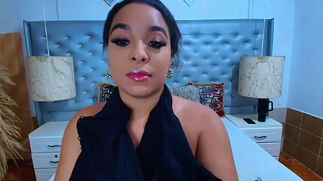 EileenBenzon online show from 10-01-25, 04:06