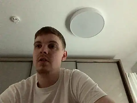 Snapshot of neilho1 chatting on 03-03-25, 06:52 neilho1 online show from 03-03-25, 06:52